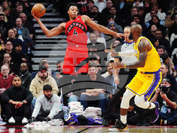 Lakers Raptors Basketball