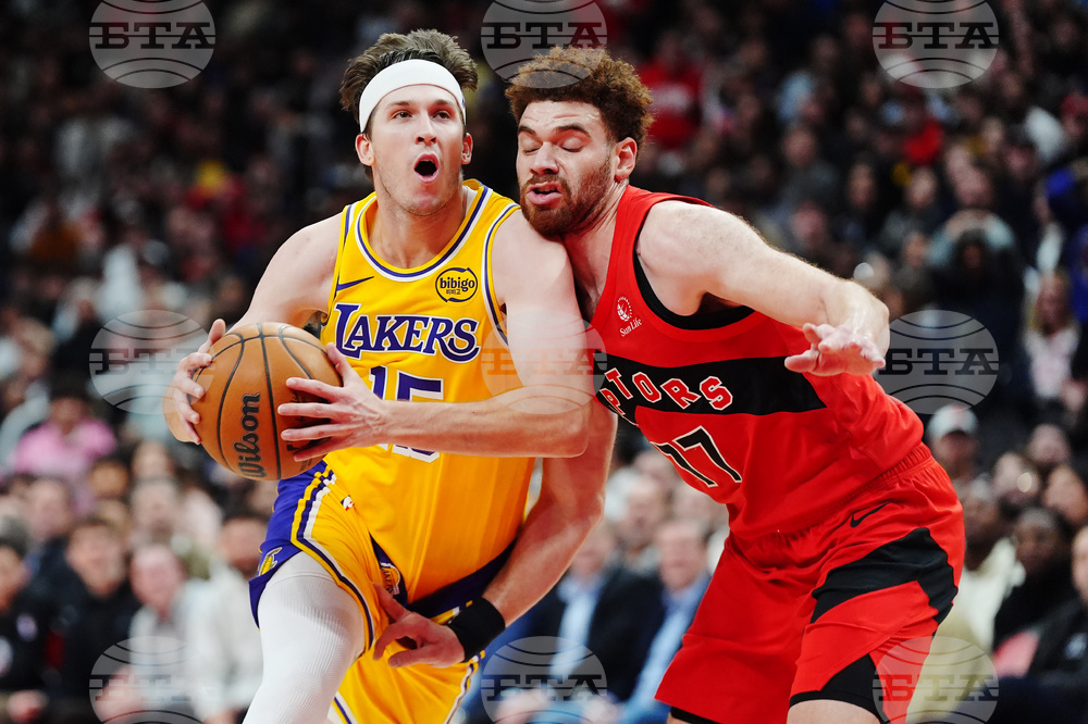 Lakers Raptors Basketball
