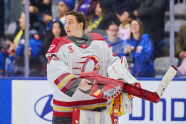 PWHL Charge Sceptres Hockey