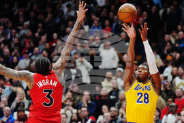 Lakers Raptors Basketball