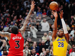 Lakers Raptors Basketball