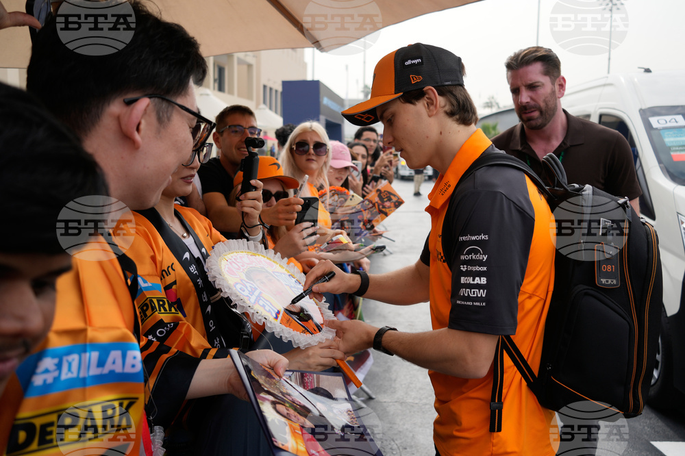 Abu Dhabi F1 GP Auto Racing