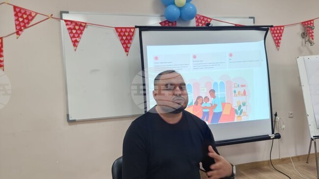 Най-важното за кандидатите за приемни родители е да са наясно с мотивацията си, смята Александър Миланов