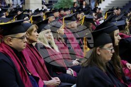 Бургас - Бургаски свободен университет - връчване на дипломи