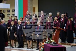 Бургас - Бургаски свободен университет - връчване на дипломи