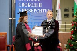 Бургас - Бургаски свободен университет - връчване на дипломи