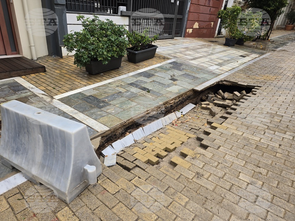 Гърция - Атина - буря