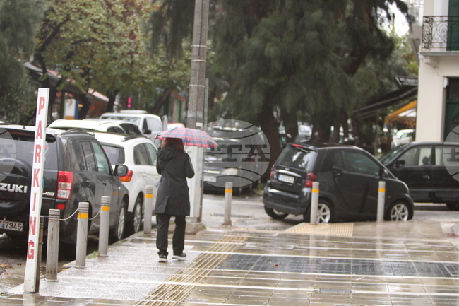  Гърция - Атина - буря