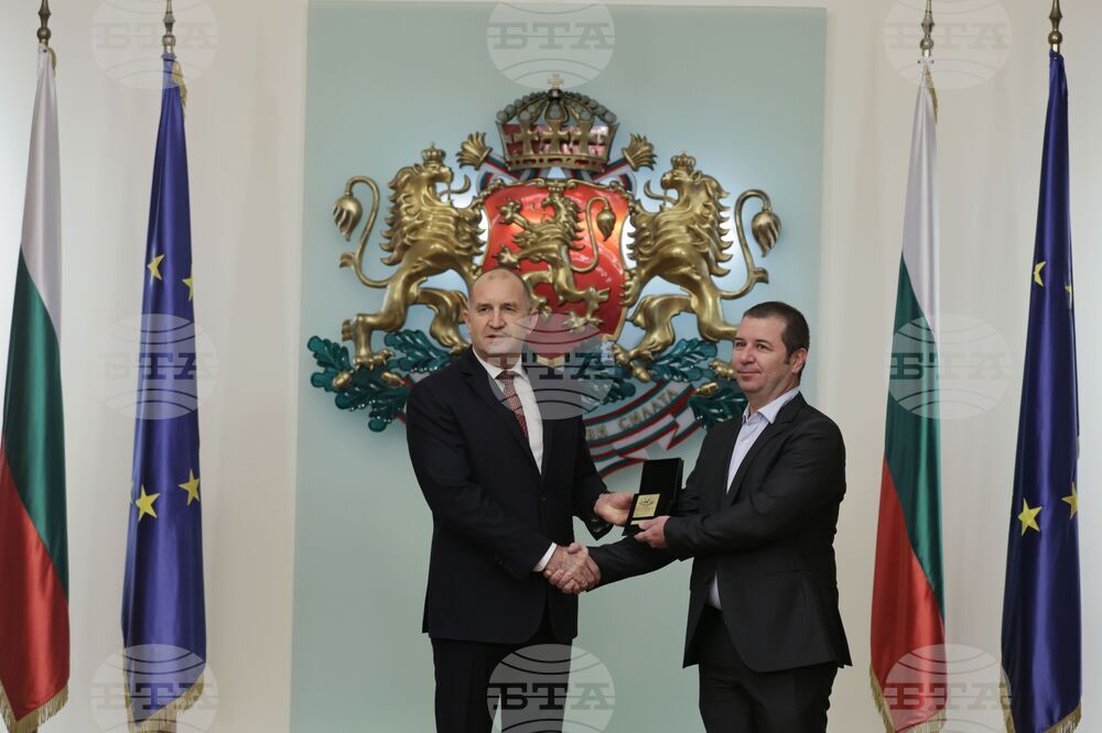 Почетен знак на президента - отличие - пожарникари и доброволци