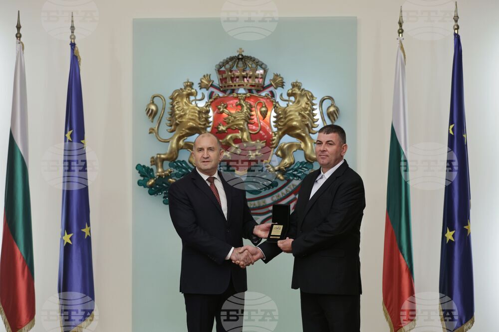 Почетен знак на президента - отличие - пожарникари и доброволци