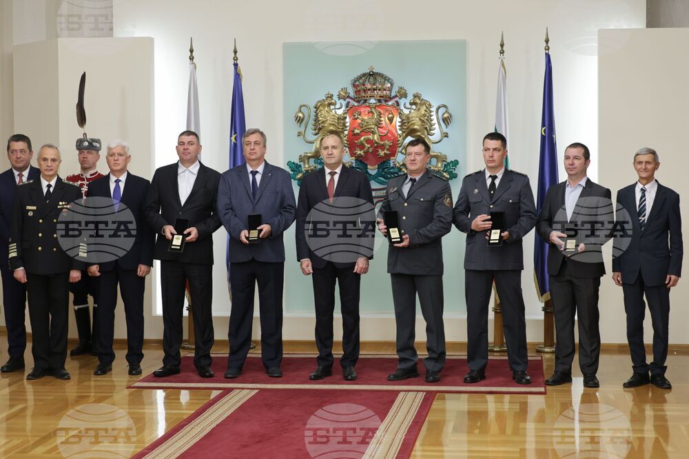 Почетен знак на президента - отличие - пожарникари и доброволци