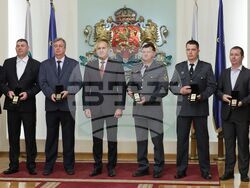 Почетен знак на президента - отличие - пожарникари и доброволци