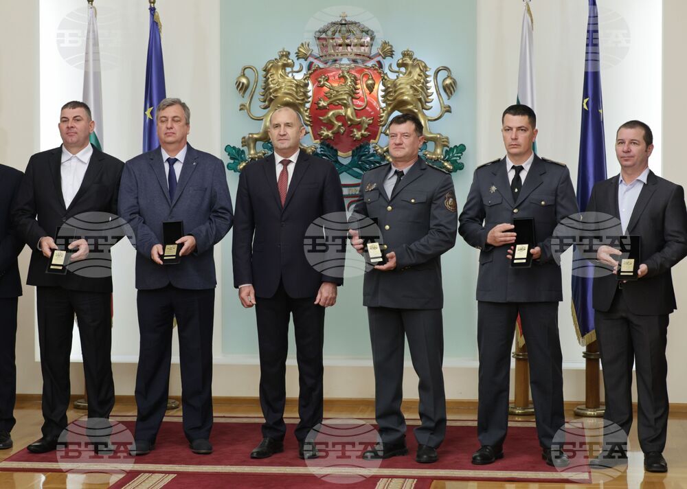 Почетен знак на президента - отличие - пожарникари и доброволци