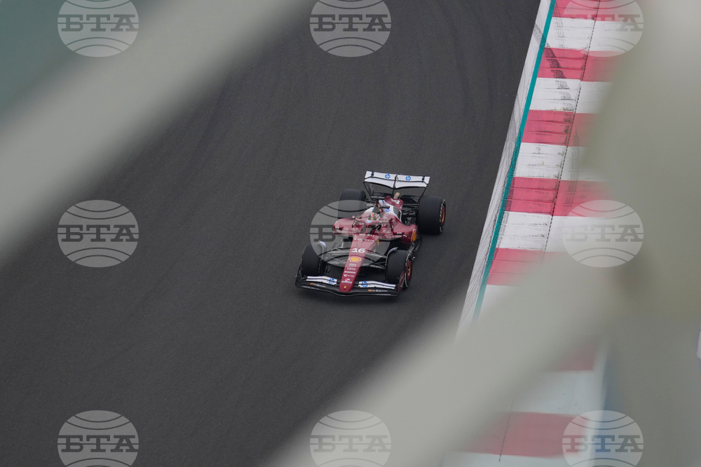 Abu Dhabi F1 GP Auto Racing