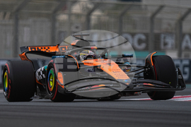 Abu Dhabi F1 GP Auto Racing