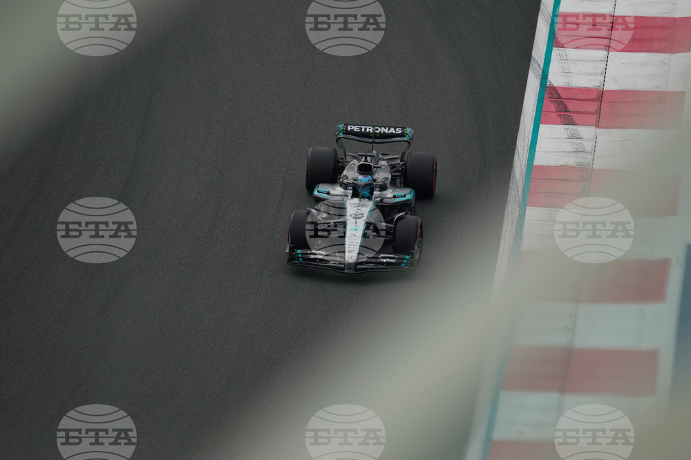 Abu Dhabi F1 GP Auto Racing