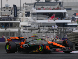 Abu Dhabi F1 GP Auto Racing