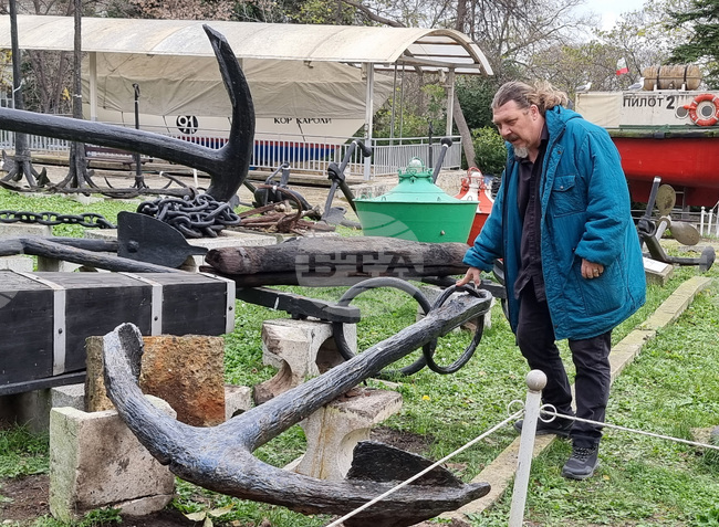 Английска котва от началото на XVIII век е сред най-новите постъпления във Военноморския музей във Варна