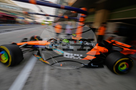 Abu Dhabi F1 GP Auto Racing