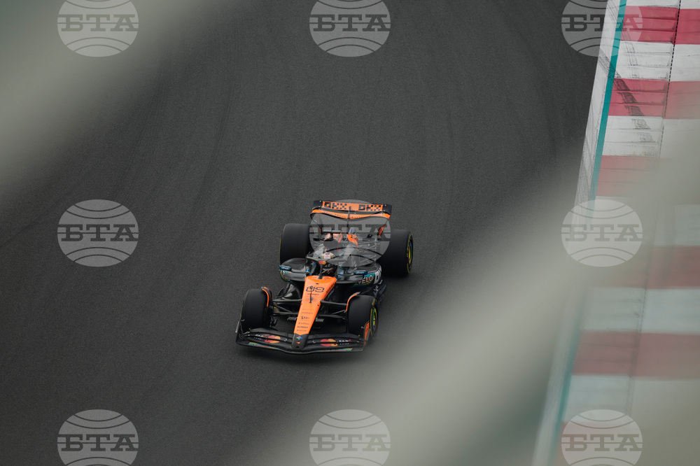 Abu Dhabi F1 GP Auto Racing