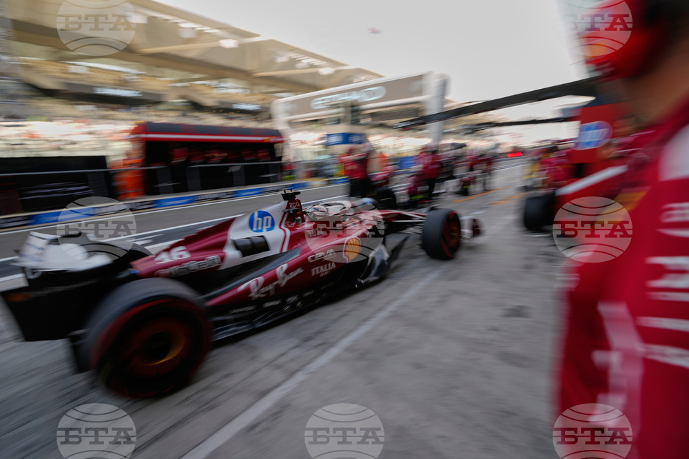 Abu Dhabi F1 GP Auto Racing