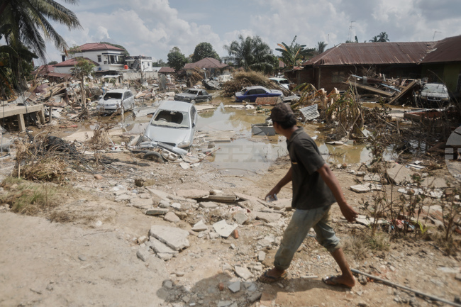 Indonesia Extreme Weather Asia Flooding