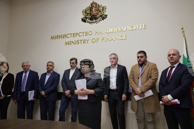 Министерство на финансите - социални партньори - бюджет - пресконференция