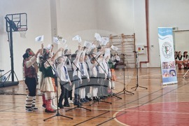 Разград - ОУ „Н. Й. Вапцаров“ - патронен празник - концерт