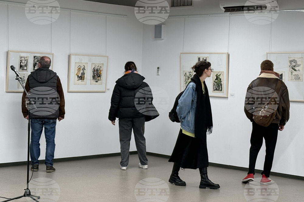 Бургас - изложба 100 години от рождението на Александър Денков - откриване