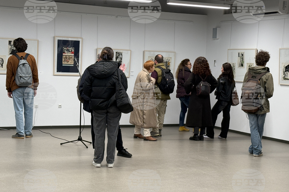 Бургас - изложба 100 години от рождението на Александър Денков - откриване