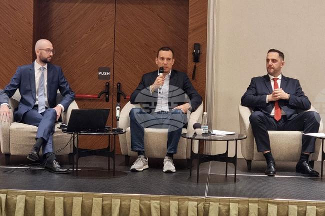 Столичната община предвижда в бюджета за 2026 г. рекордно заемно финансиране за над 400 млн. евро, съобщи заместник-кметът Георги Клисурски