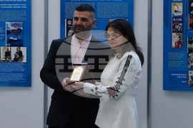 Народно събрание - Росица Кирова - награждаване