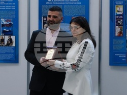 Народно събрание - Росица Кирова - награждаване