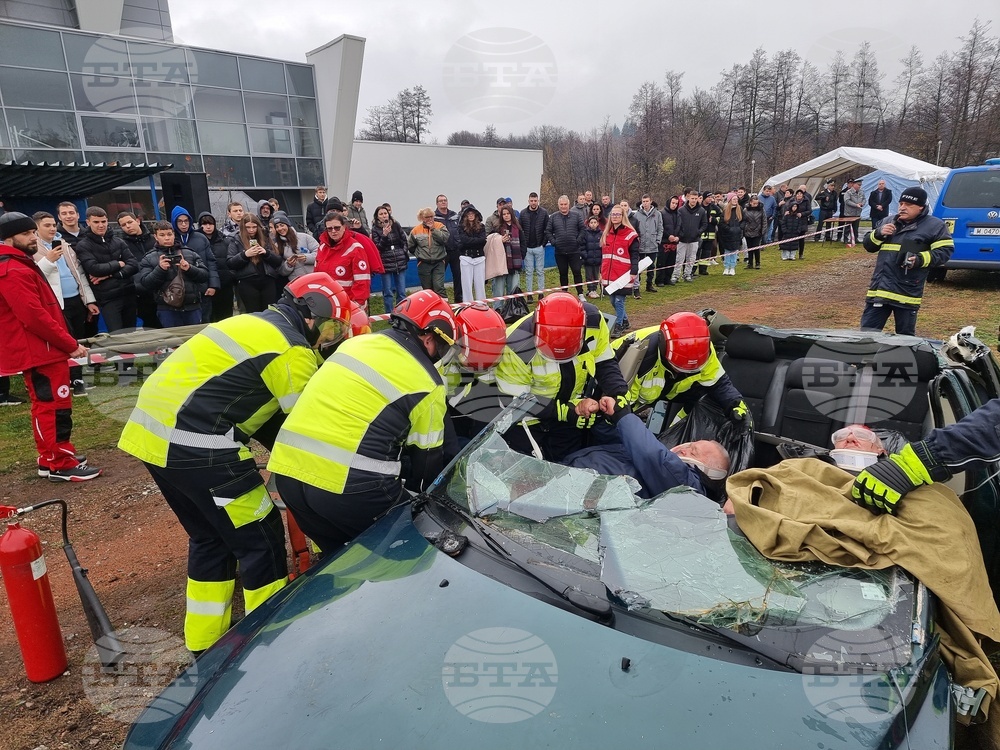 Вършец - спасители - демонстрации