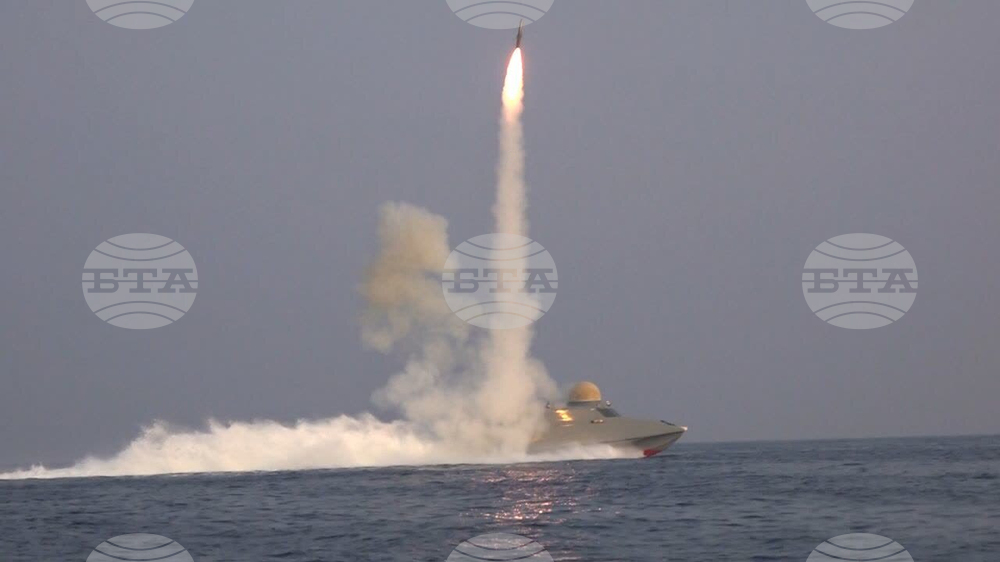 Iran Revolutionary Guard Drill