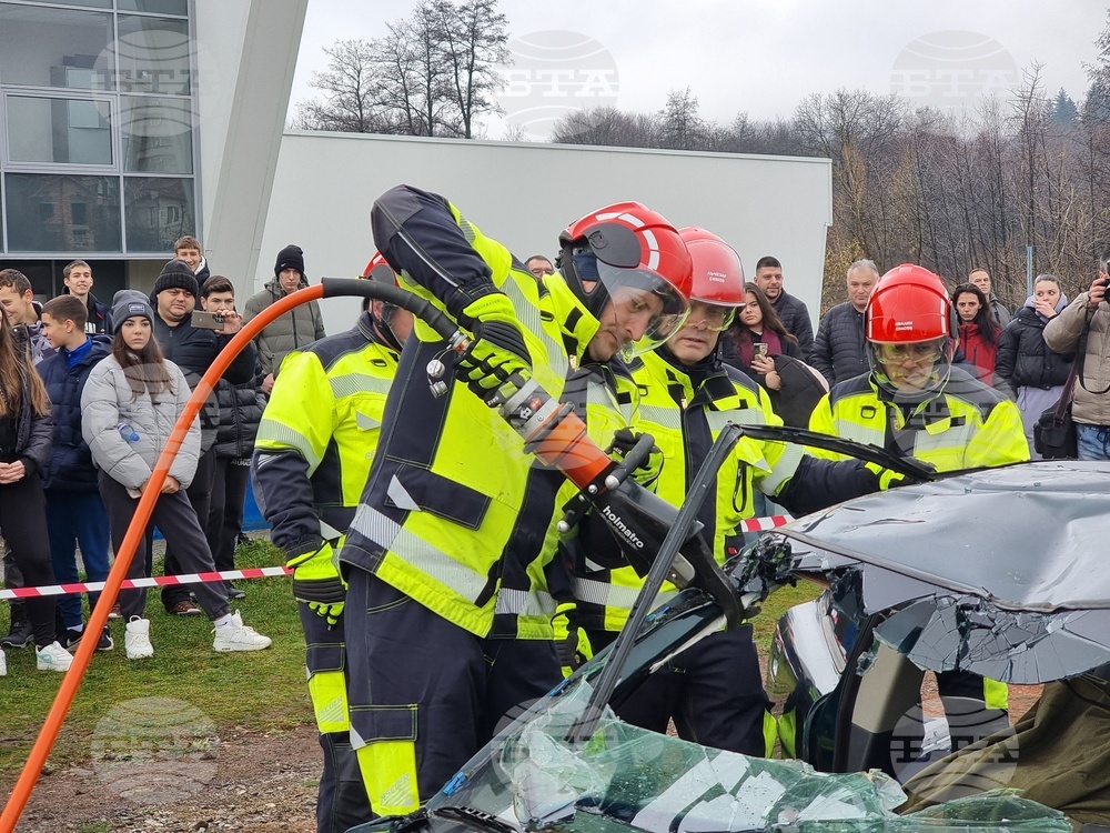 Вършец - спасители - демонстрации