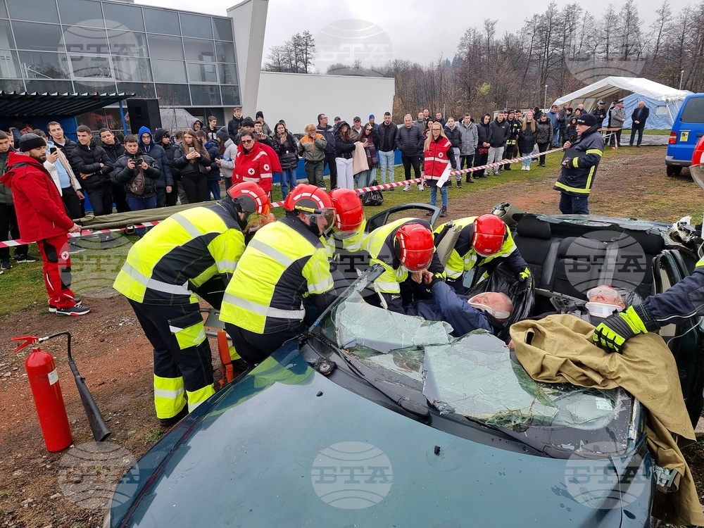Вършец - спасители - демонстрации