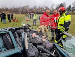 Вършец - спасители - демонстрации