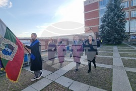 Велико Търново - университет - тържествено събрание