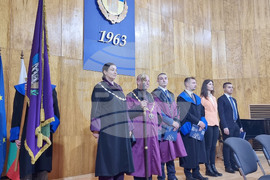 Велико Търново - университет- тържествено събрание