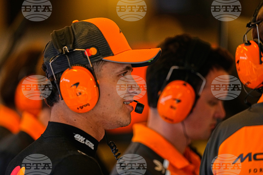 Abu Dhabi F1 GP Auto Racing