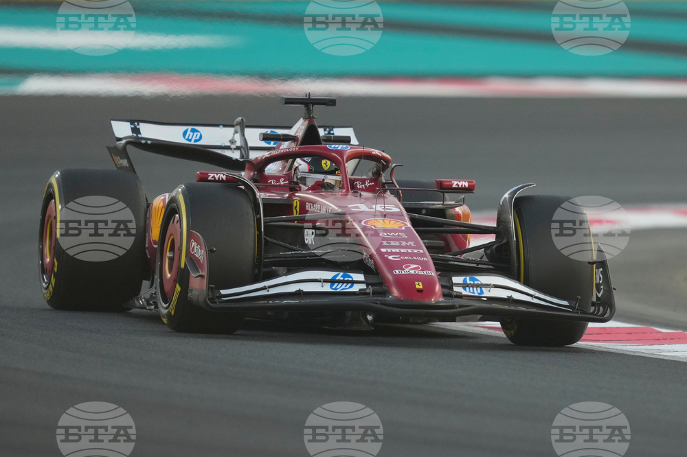 Abu Dhabi F1 GP Auto Racing