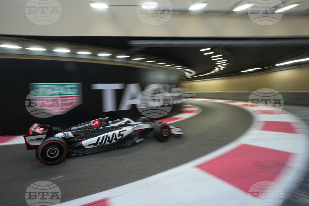 Abu Dhabi F1 GP Auto Racing