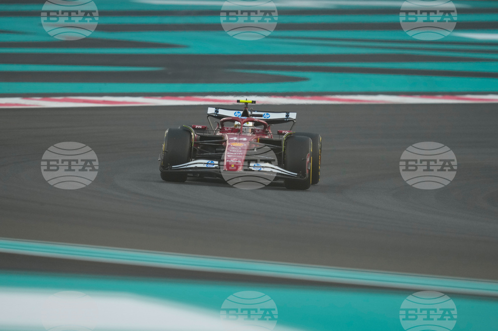 Abu Dhabi F1 GP Auto Racing