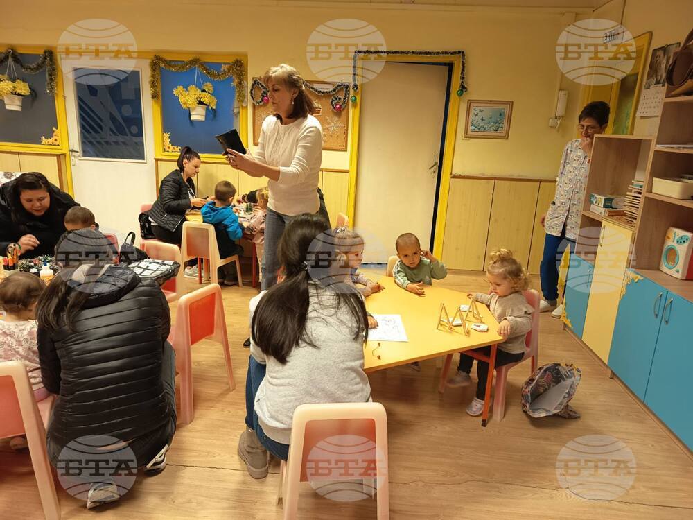 Българският червен кръст в Смолян организира благотворителни коледни базари в подкрепа на 100 деца в риск