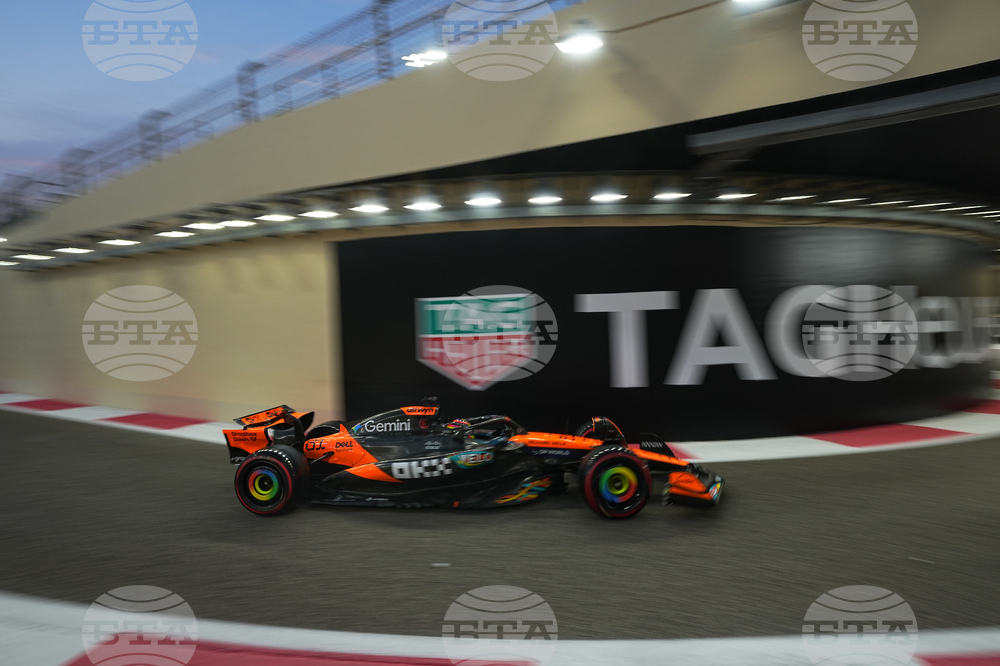 Abu Dhabi F1 GP Auto Racing