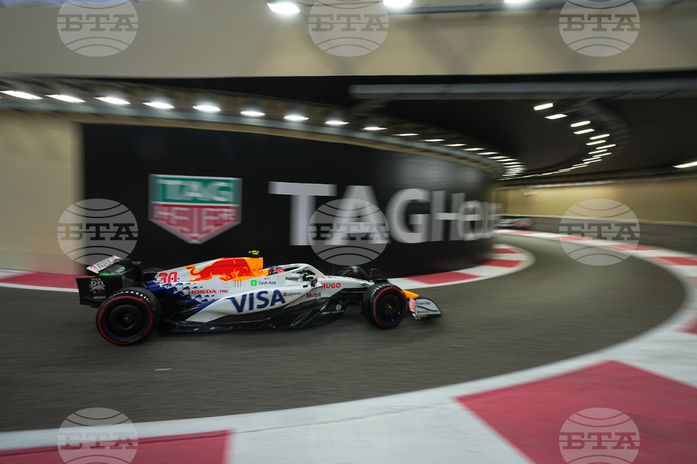 Abu Dhabi F1 GP Auto Racing