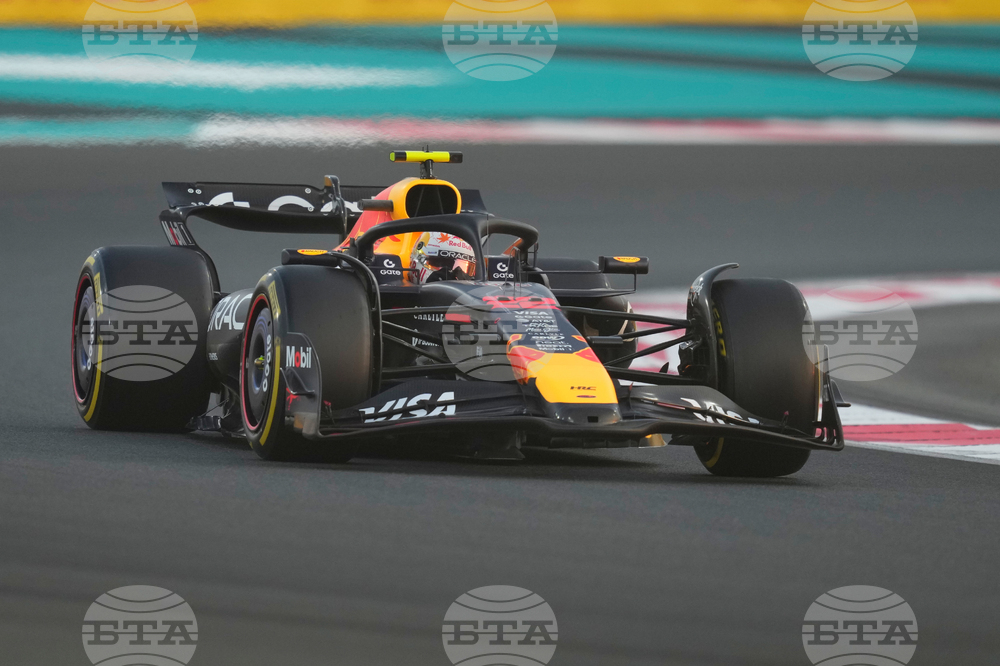 Abu Dhabi F1 GP Auto Racing