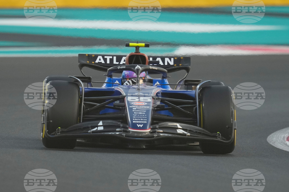 Abu Dhabi F1 GP Auto Racing