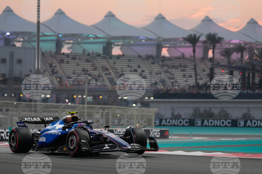 Abu Dhabi F1 GP Auto Racing
